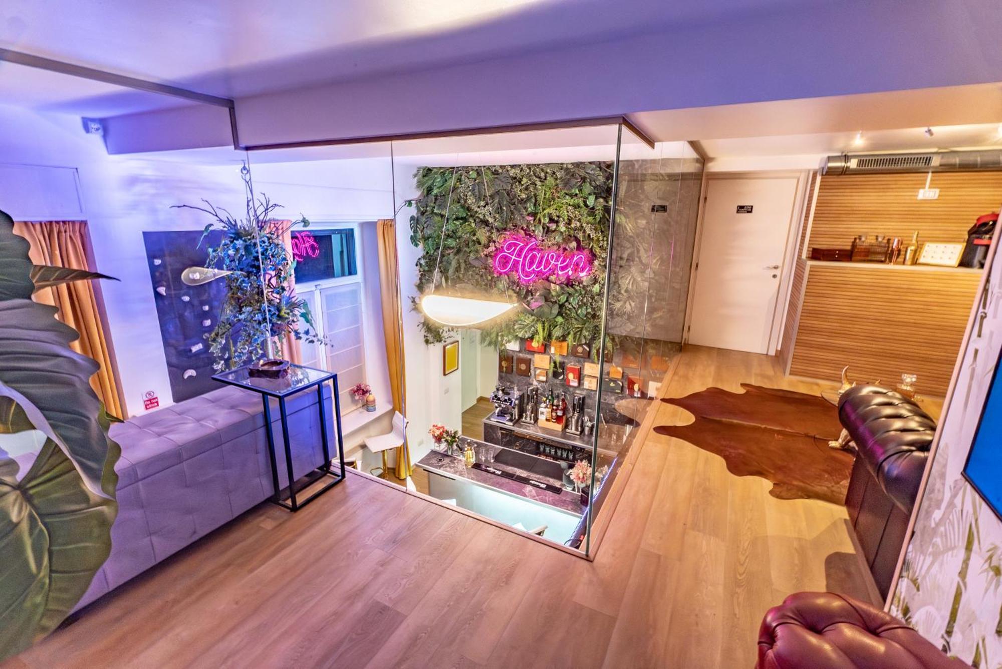 Luxe & Central Haven - Jacuzzi, Sauna, Steam, Private Parking Como Exterior foto